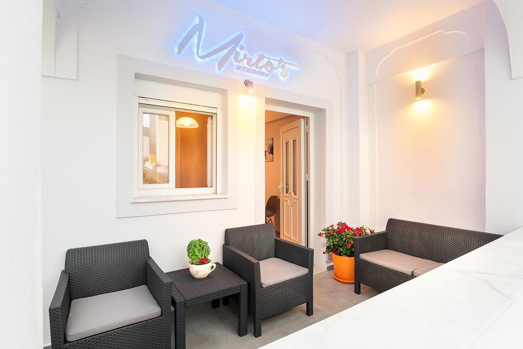 Mirto'S Studios Фира Екстериор снимка